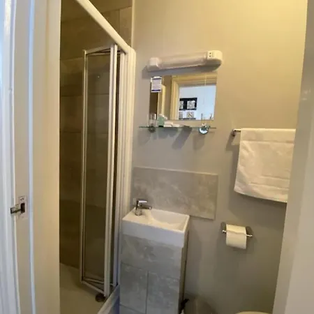 Guest house Somerton (adults Only) 2*