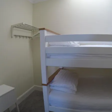 Heatherleigh Flat 3* Shanklin