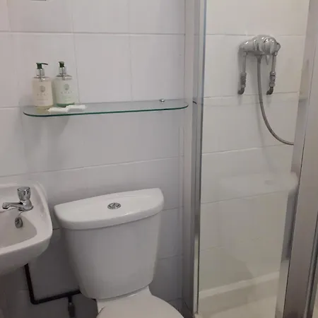 Heatherleigh Flat Bed & Breakfast Shanklin