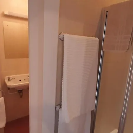 Casa de hóspedes Brooke House 4*