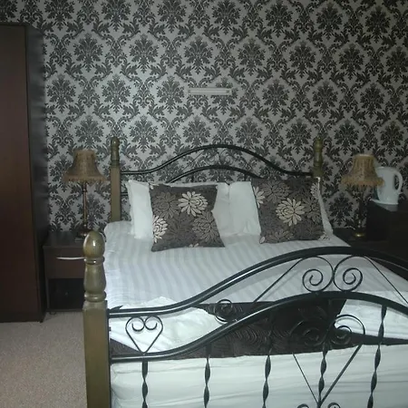 Guest house Somerton (adults Only) 2*