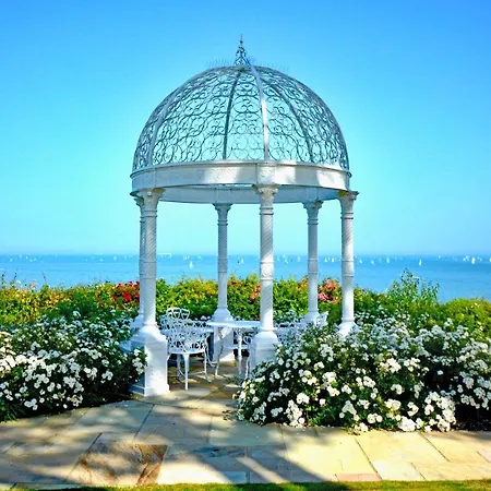 Haven Hall 5* Shanklin