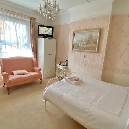 Bed & Breakfast St. Georges House Shanklin
