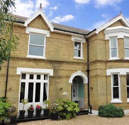 Clarence House Aparthotel Shanklin