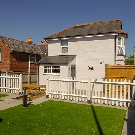 Carriers Cottage, Isle Of Wight Shanklin
