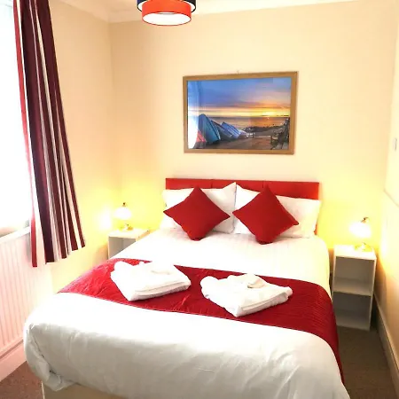 Pink Beach Guest house