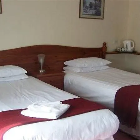 Sherwood Court 2*