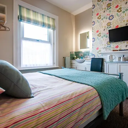 The Ryedale Guest house 4*