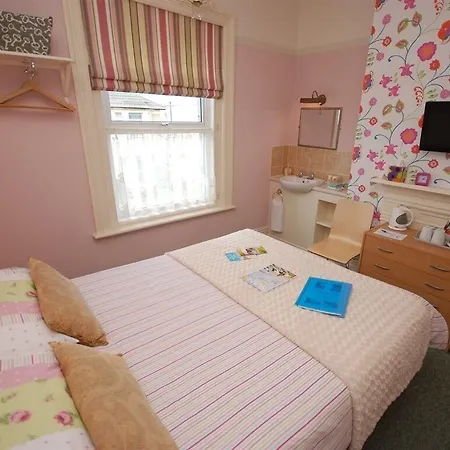 The Ryedale 4*