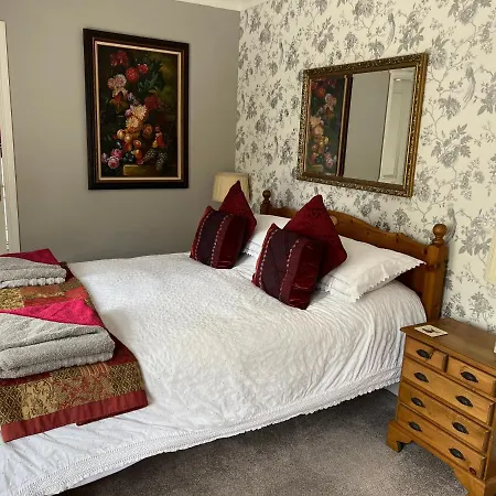 Bedford 4*