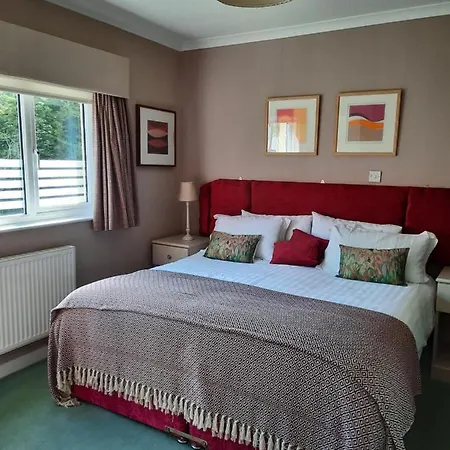 Foxhills Of Acomodação com café da manhã  5*