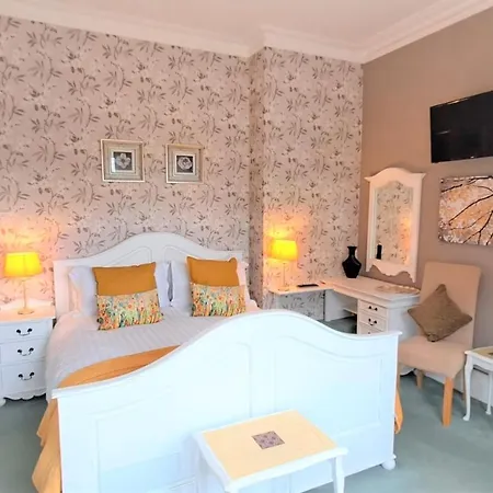 Foxhills Of Acomodação com café da manhã  5*