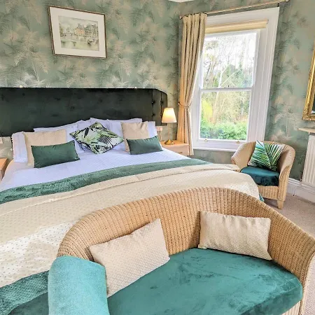 Foxhills Of Shanklin