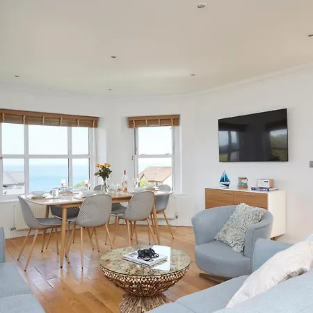 Shanklin Villa