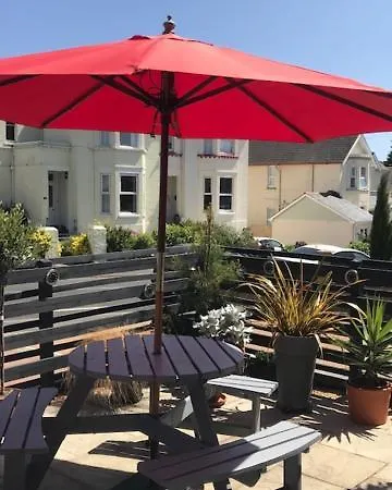 The St. Leonards 4*