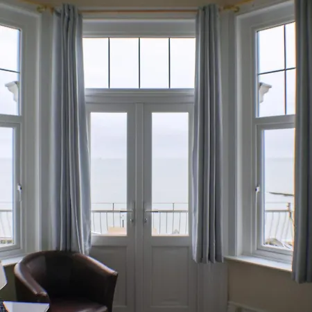 Hotel Shanklin Beach Hotel