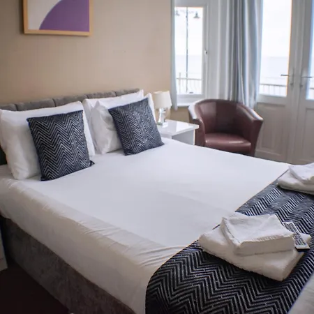 Shanklin Beach Hotel Hotel