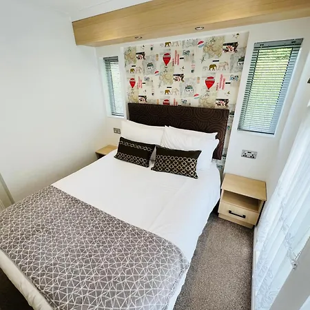 3 Bedroom Sg2, Lower Hyde, Isle Of Wight Holiday home *