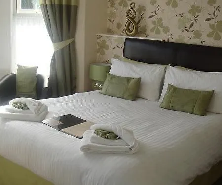 The Fawley 4*