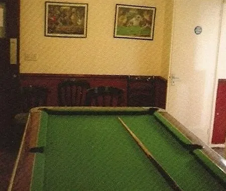 Sherwood Court