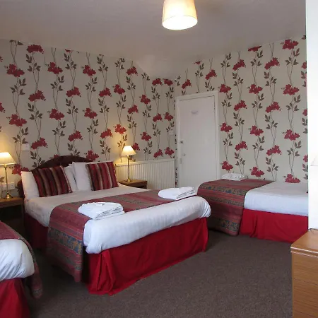 Holliers Hotel 3*