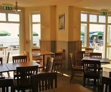 Shoreside 4*