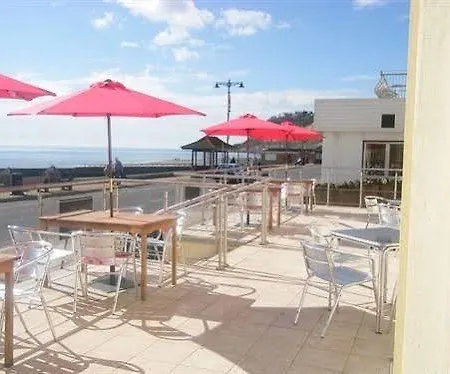 Shoreside 4*