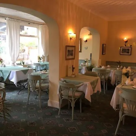 Bedford Acomodação com café da manhã  4*